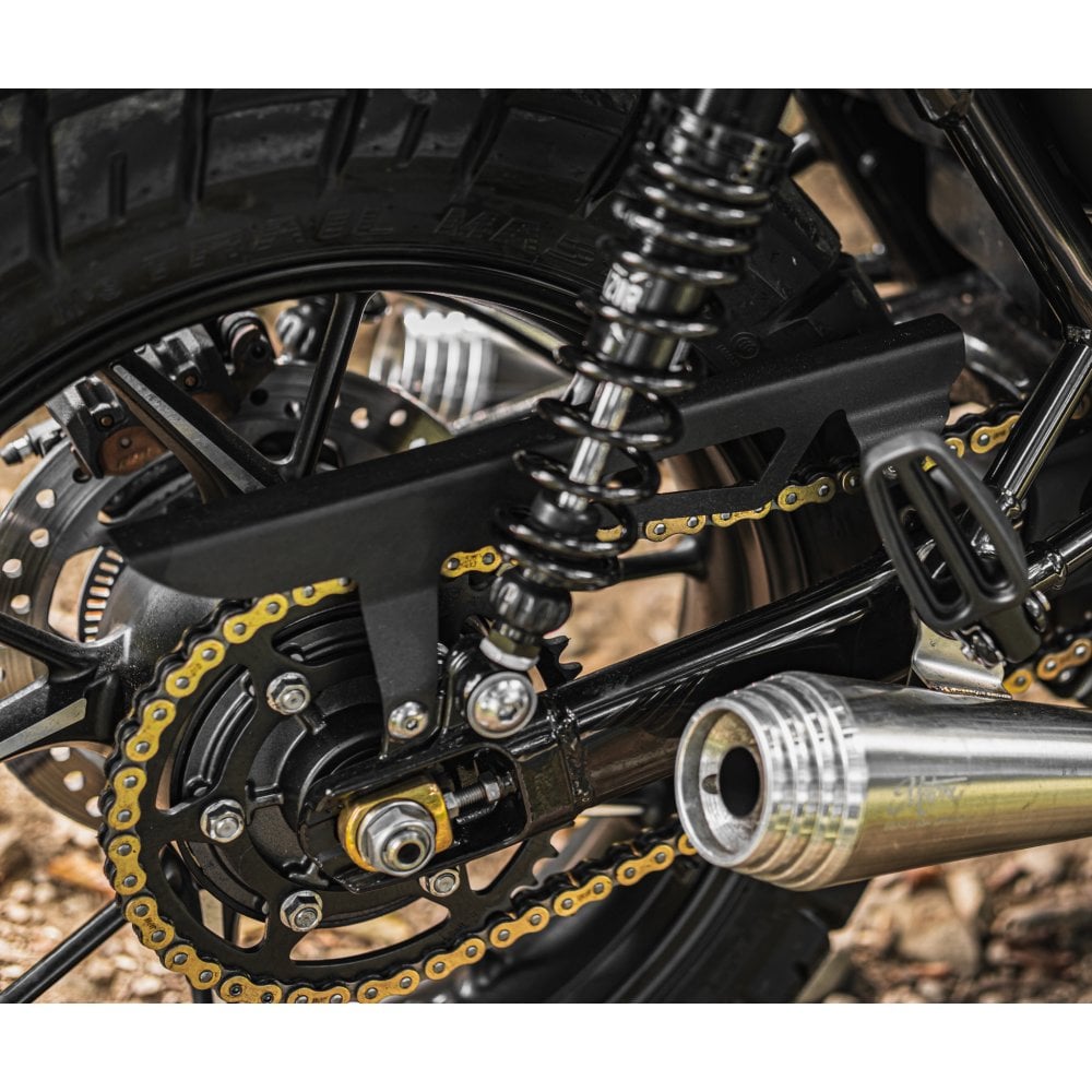 Motone Tanto Chain Guard Triumph Water Cooled