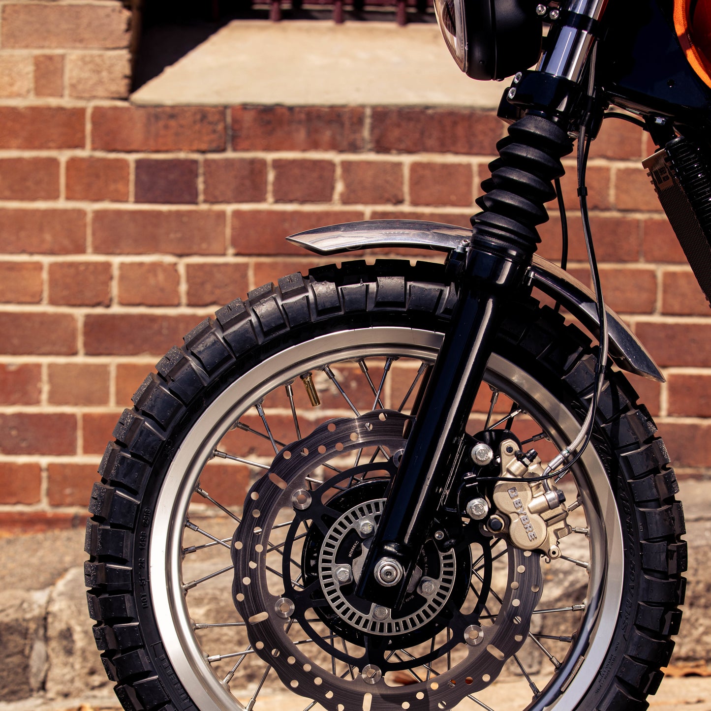 Baak Classic Medium Front Fender Royal Enfield 650 Twin - Polished